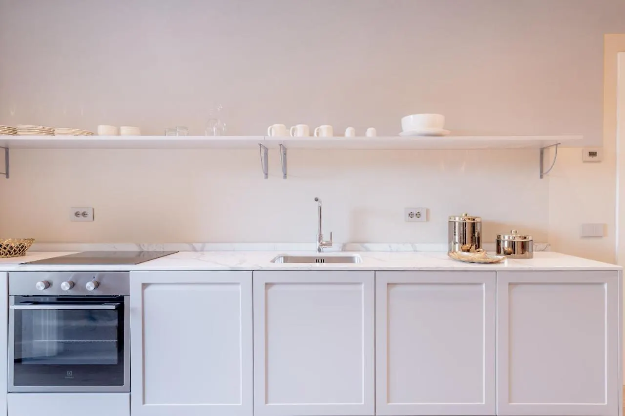 Serendipity Apartment 루카